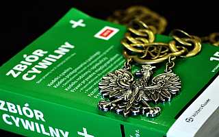 Co należy się zwalnianym osobom? Prawnicy udzielą bezpłatnych porad Co należy się zwalnianym osobom? Prawnicy udzielą bezpłatnych porad